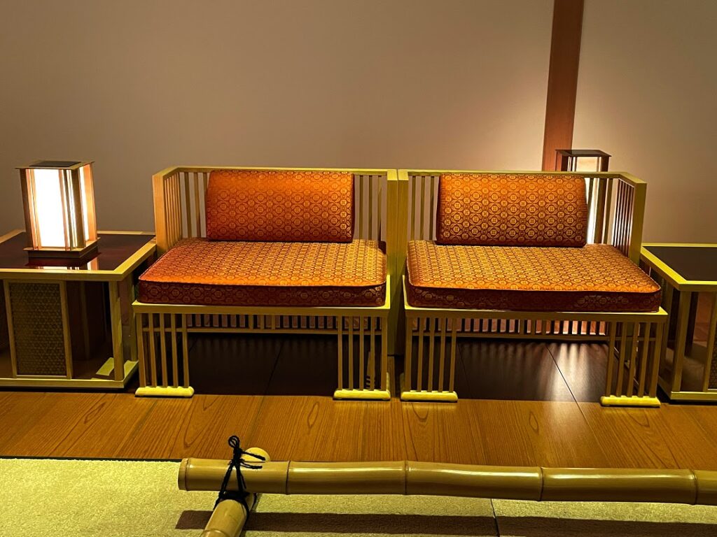 京都迎賓館 聚楽の間 安楽椅子