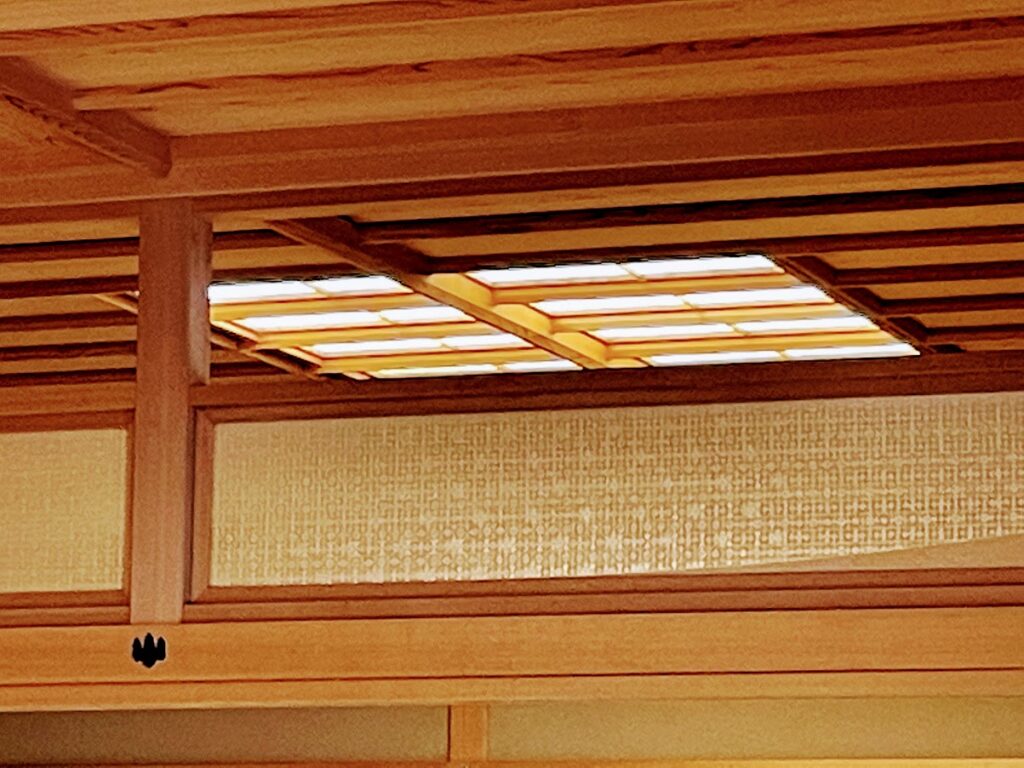 京都迎賓館 桐の間 天井